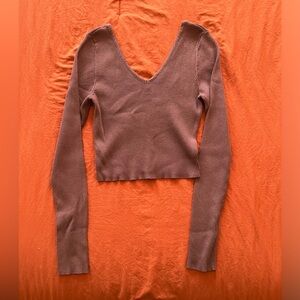 Forever 21 Mauve V-Neck Crop Top